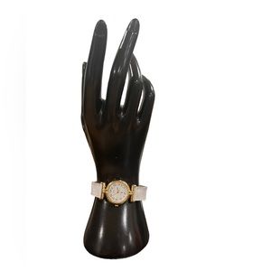 THE AVENUE collection new with tags vintage white  wristwatch golden accents